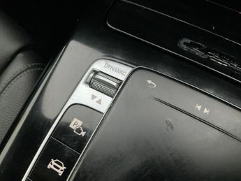 Mercedes-Benz A Class 1.3 A180 Sport (Executive) 7G-DCT (136 ps) - HEATED SEATS - NAV