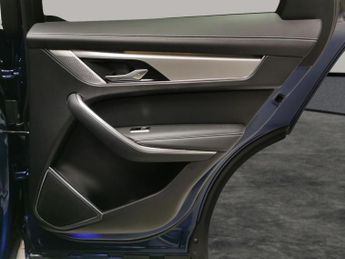 Jaguar F-PACE 2.0 D200 MHEV R-Dynamic S AWD (204 ps) - HEATED STEERING - WIFI