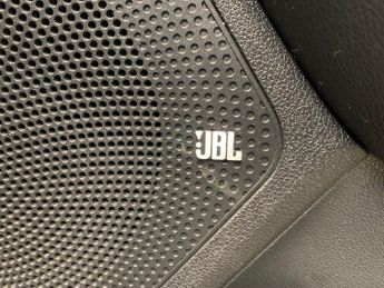 Kia Niro 64kWh 4 (201 bhp) - HEATED STEERING - JBL AUDIO - BLUETOOTH