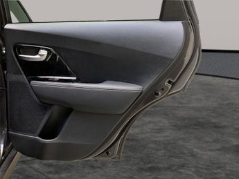 Kia Niro 64kWh 4 (201 bhp) - HEATED STEERING - JBL AUDIO - BLUETOOTH