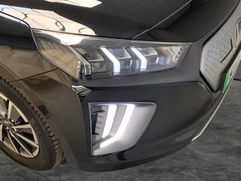Hyundai Ioniq 38.3kWh Premium SE (136 ps) - REVERSE CAM - NAV - HEATED SEATS