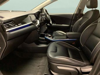 Kia Niro 64kWh 4 (201 bhp) - HEATED STEERING - JBL AUDIO - BLUETOOTH