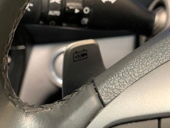 Hyundai Ioniq 38.3kWh Premium SE (136 ps) - REVERSE CAM - NAV - HEATED SEATS