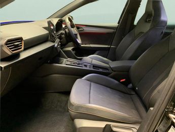 Cupra Leon 1.4 eHybrid 12.8kWh First Edition Plug-in DSG (245 ps) - LED - R