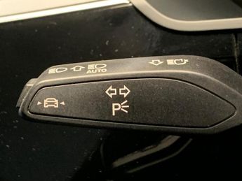 Audi e-tron 55 Technik quattro 95kWh (11kW Charger) (408 ps) - ADJUSTABLE SU