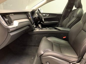 Volvo XC60 2.0 D4 Inscription AWD (190 ps) - LED - HEATED SEATS - LANE DEPA