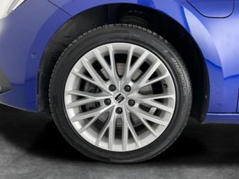 Seat Leon 1.4 eHybrid 12.8kWh XCELLENCE Plug-in DSG (204 ps) - LED - HEATE