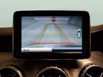 Mercedes-Benz GLA 2.1 GLA220 CDI AMG Line 7G-DCT 4MATIC (170 ps) - CLIMATE CONTROL