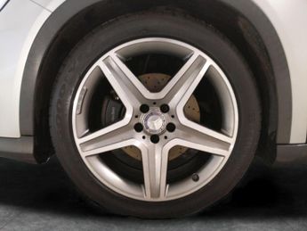 Mercedes-Benz GLA 2.1 GLA220 CDI AMG Line 7G-DCT 4MATIC (170 ps) - CLIMATE CONTROL