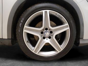 Mercedes-Benz GLA 2.1 GLA220 CDI AMG Line 7G-DCT 4MATIC (170 ps) - CLIMATE CONTROL