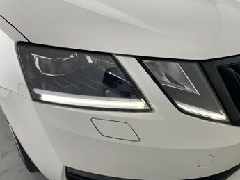 Skoda Octavia 1.5 TSI GPF ACT SE L DSG (150 ps) - SMARTLINK - NAV - WIFI