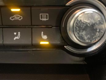 MG MG ZS 44.5kWh Exclusive (143 ps) - HEATED SEATS - NAV - BLIND SPOT ASS