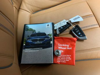 BMW 5 Series 2.0 520d MHT SE Steptronic (190 ps) - CARPLAY - LED - REVERSE CA