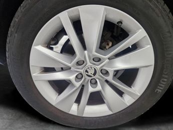 Skoda Karoq 1.5 TSI ACT SE Technology DSG (150 ps) - DAB - USB AUDIO - ISOFI