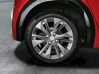 Peugeot E-208 50kWh Allure Premium (7kW Charger) (136 ps) - REVERSE CAM - NAV 