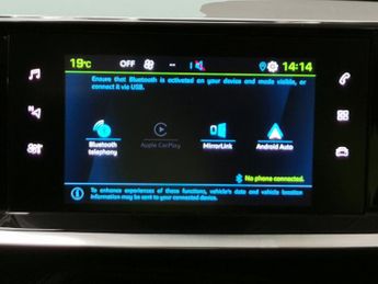 Peugeot E-208 50kWh Allure Premium (7kW Charger) (136 ps) - REVERSE CAM - NAV 