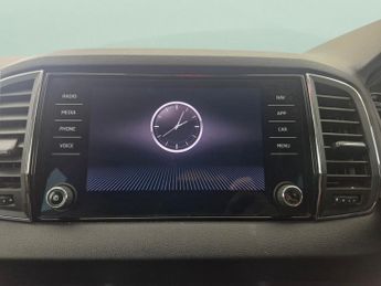 Skoda Karoq 1.5 TSI ACT SE Technology DSG (150 ps) - DAB - USB AUDIO - ISOFI