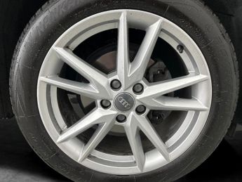 Audi Q2 1.6 TDI 30 S line S Tronic (116 ps) - DRIVING MODES - 18IN ALLOY