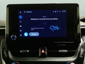 Toyota Corolla 1.8 VVT-h GPF Design CVT (122 ps) - LED - REVERSE CAM - NAV