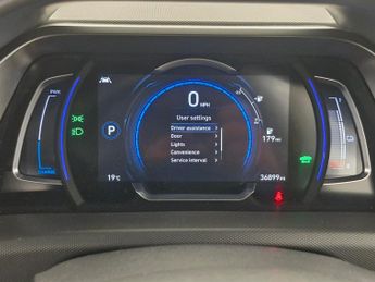 Hyundai Ioniq 38.3kWh Premium (136 ps) - REVERSE CAM - NAV - HEATED SEATS