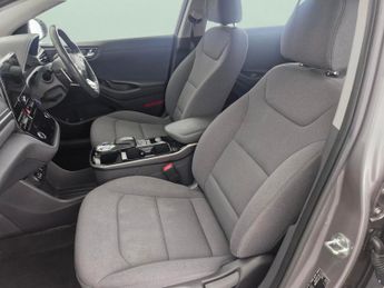 Hyundai Ioniq 38.3kWh Premium (136 ps) - REVERSE CAM - NAV - HEATED SEATS