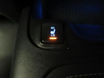 Toyota Corolla 1.8 VVT-h GPF Design CVT (122 ps) - LED - REVERSE CAM - NAV
