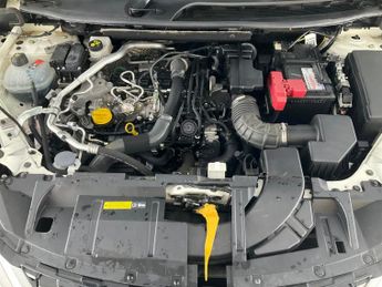 Nissan Qashqai 1.3 DIG-T MHEV N-Connecta XTRON 4WD (158 ps) - 360 CAM - LED - R