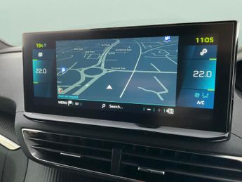 Peugeot 3008 1.6 12.4kWh Allure Plug-in e-EAT (180 ps) - REVERSE CAM - NAV - 