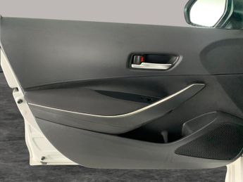Toyota Corolla 1.8 VVT-h GPF Icon CVT (122 ps) - NAV - LANE DEPARTURE ALERT