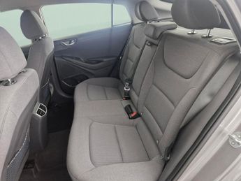 Hyundai Ioniq 38.3kWh Premium (136 ps) - REVERSE CAM - NAV - HEATED SEATS