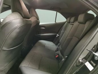 Toyota Corolla 1.8 VVT-h GPF Design CVT (122 ps) - LED - REVERSE CAM - NAV