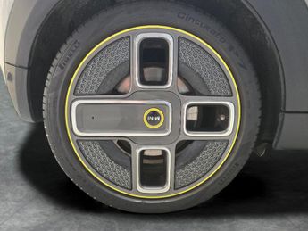 Mini Electric Hatch Cooper SE 32.6kWh Level 3 (184 ps) - REVERSE CAM - HEATED SEATS
