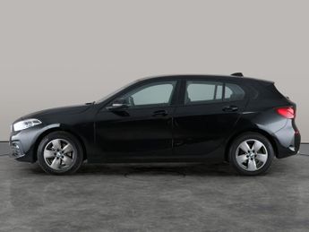 BMW 1 Series 2.0 118d SE (150 ps) - BMW CONNECTED PACKAGE PROFESSIONAL