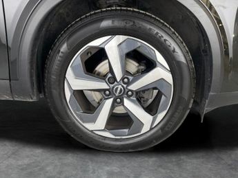 Nissan Qashqai 1.3 DIG-T MHEV N-Connecta XTRON (158 ps) - 360 CAM - LED - REVER