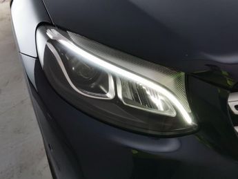 Mercedes-Benz GLC 2.1 GLC250d AMG Line (Premium) G-Tronic 4MATIC (204 ps) - SELF P