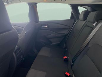 Nissan Qashqai 1.3 DIG-T MHEV N-Connecta XTRON (158 ps) - 360 CAM - LED - REVER