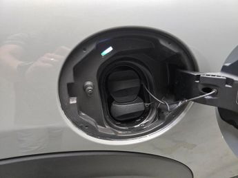 Mini Electric Hatch Cooper SE 32.6kWh Level 3 (184 ps) - 17IN ALLOYS - PAN ROOF - HK