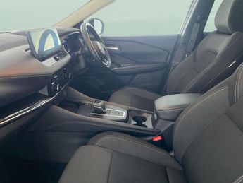 Nissan Qashqai 1.3 DIG-T MHEV N-Connecta XTRON (158 ps) - 360 CAM - LED - REVER