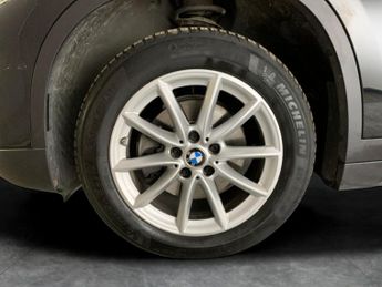 BMW X1 2.0 18d SE sDrive (150 ps) - NAV - BLUETOOTH - CRUISE