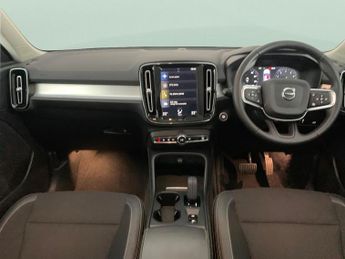 Volvo XC40 1.5 T3 Momentum (163 ps) - AUTO PARK - LED - LANE DEPARTURE