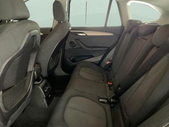 BMW X1 2.0 18d SE sDrive (150 ps) - PERFORMANCE CONTROL - BLUETOOTH - C