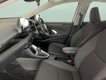 Toyota Yaris 1.5 VVT-h Design E-CVT (116 ps) - BLUETOOTH - DRIVING MODES - DI