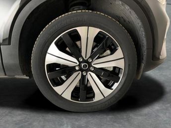 Volvo XC40 Recharge 69kWh Core (231 ps) - 18IN ALLOYS - DIGITAL CLIMATE CON
