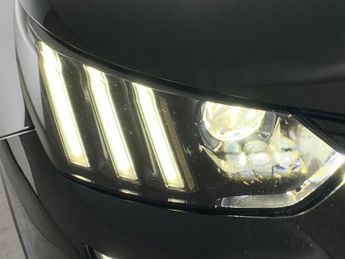 Peugeot E-2008 50kWh GT (7kW Charger) (136 ps) - BLIND SPOT ASSIST - BLUETOOTH