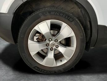 Volvo XC40 1.5 T3 Momentum (163 ps) - AUTO PARK - LED - LANE DEPARTURE