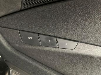 Audi e-tron 55 S line Sportback quattro 95kWh (408 ps) - CARPLAY - LED - REV