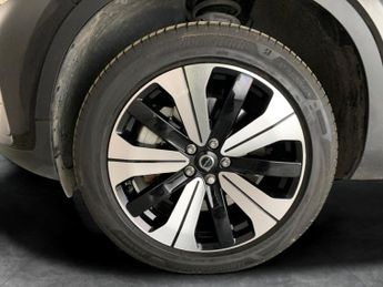 Volvo XC40 Recharge 69kWh Core (231 ps) - 18IN ALLOYS - DIGITAL CLIMATE CON