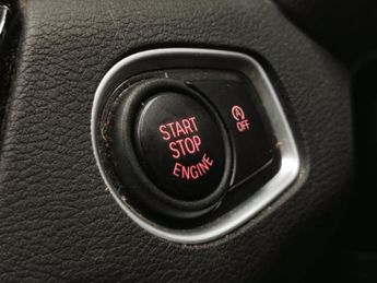 BMW X1 2.0 18d SE sDrive (150 ps) - NAV - BLUETOOTH - CRUISE