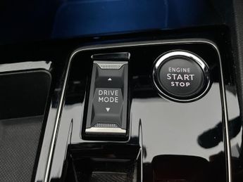 Peugeot 3008 1.6 12.4kWh Allure Plug-in e-EAT (180 ps) - LED - REVERSE CAM - 