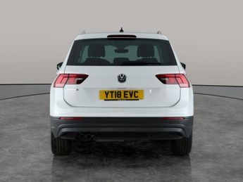 Volkswagen Tiguan 2.0 TDI SE Navigation DSG (150 ps) - BLUETOOTH - PARK SENSORS